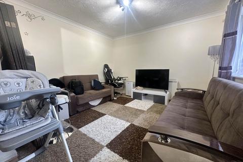 1 bedroom flat for sale, Earls Meade, Luton LU2