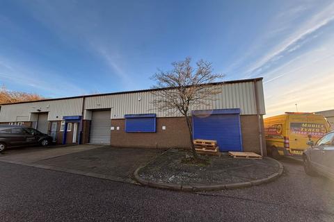 Industrial unit to rent, Houghton Regis LU5