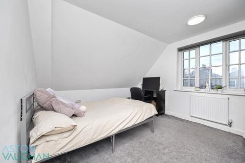 4 bedroom apartment to rent, Melville Road, Hove BN3