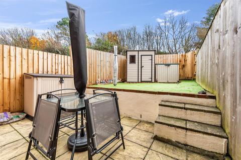 90 Chestnut Way, Honiton, EX14 2XF