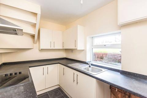 3 bedroom terraced house to rent, Stourbridge Road, Bromsgrove B61