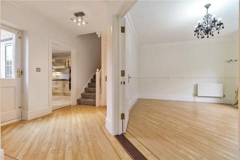 16 Whitstone Lane, Beckenham, BR3 3FZ