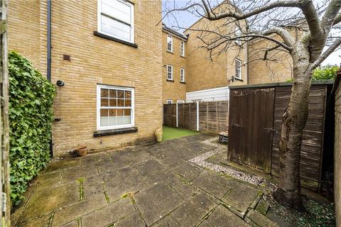 16 Whitstone Lane, Beckenham, BR3 3FZ