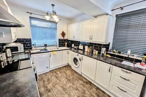 3 bedroom semi-detached house for sale, Middlebank Road, Ormesby, Middlesbrough, North Yorkshire, TS7 9ET