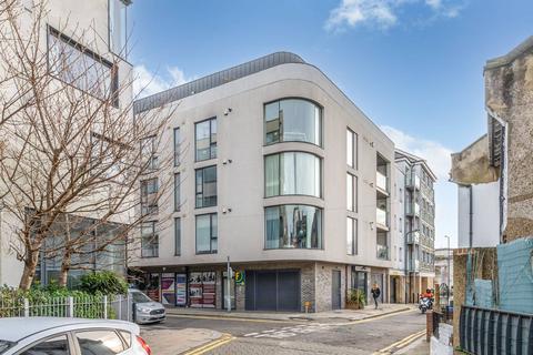 1 bedroom flat for sale, Regent Street, Kensal Green, London, NW10