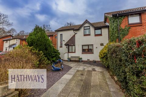 3 bedroom semi-detached house for sale, Greenfield Close, Pontnewydd, NP44