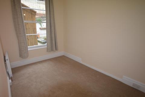 1 bedroom flat to rent, Torwood Gardens Road, Torquay TQ1