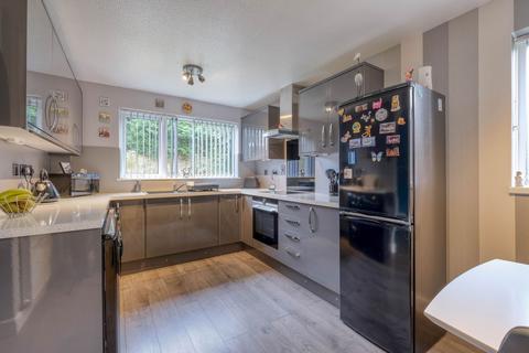 3 bedroom end of terrace house for sale, Fordbridge Close, Headless Cross, Redditch B97 5AU