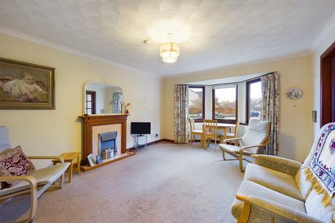 2 bedroom ground floor flat for sale, Mercat Loan, Biggar, ML12