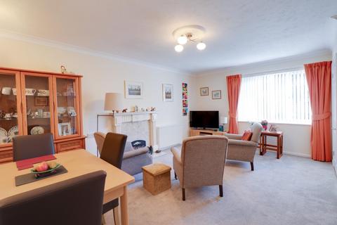 2 bedroom house for sale, Glebe Farm Court, Up Hatherley