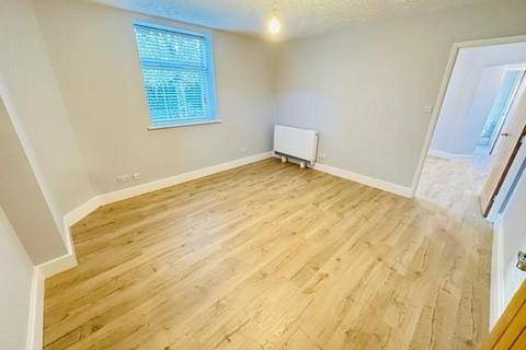 1 bedroom flat to rent, Kensington Drive, Tamworth