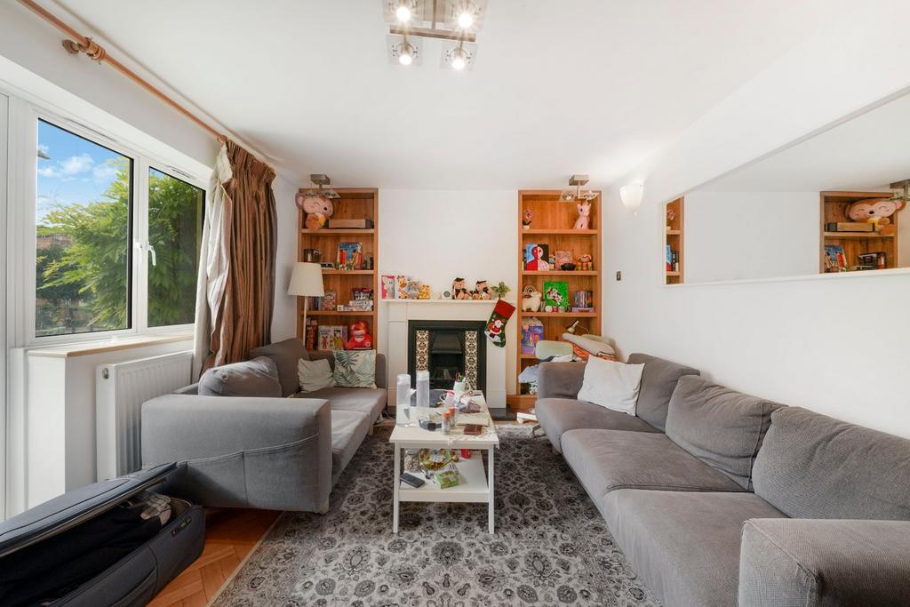 Apartment in London - View 4