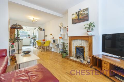 3 bedroom terraced house to rent, Gresham Road, London