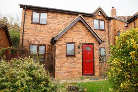 3 bedroom house to rent, Lullingstone Drive, Bancroft Park MK13