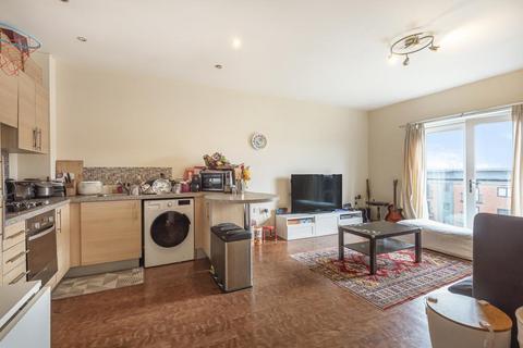 2 bedroom flat for sale, Banbury,  Oxfordshire,  OX16