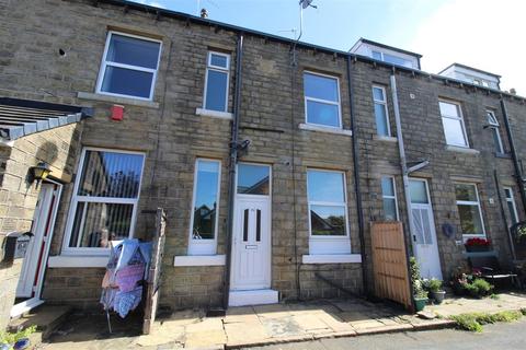 2 bedroom terraced house to rent, Savile Road, Elland