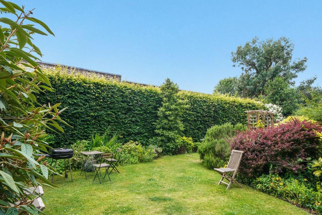 Flat 24, 12 Cambalt Road - TElg Dh Hikuk Mv Mwkx3 HV.jp