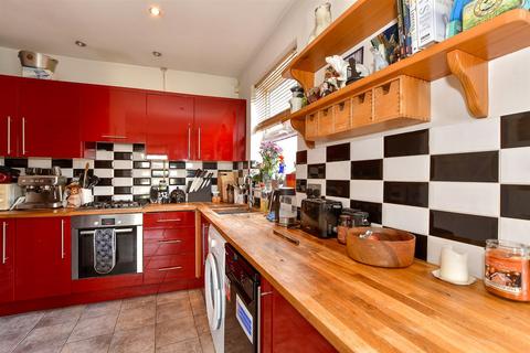 2 bedroom maisonette for sale, Greenleaf Road, Walthamstow