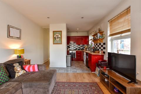 34 Greenleaf Road, London, E17 6QQ