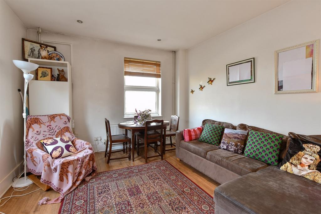 Lounge/Kitchen/ Dining Room