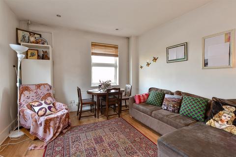 34 Greenleaf Road, London, E17 6QQ