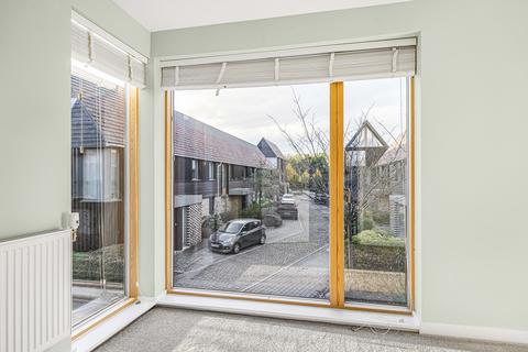 21 Royal Way, Trumpington, Cambridge, CB2 9AW