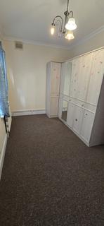 2 bedroom flat to rent, Hedgeley, Woodford Avenue, Ilford, Essex, IG4