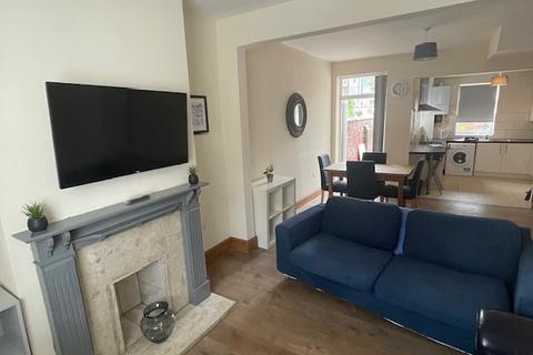 5 bedroom terraced house to rent, Midland Street, Sheffield S1