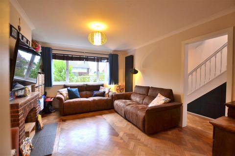 3 bedroom semi-detached house for sale, The Verne, Fleet GU52