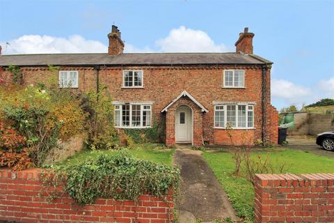 3 bedroom cottage for sale, Blue Row, Thirsk YO7