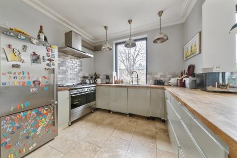 4 bedroom end of terrace house for sale, Manor Avenue, Brockley, London