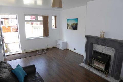 1 bedroom terraced house to rent, Roseneath Terrace, Wortley, Leeds