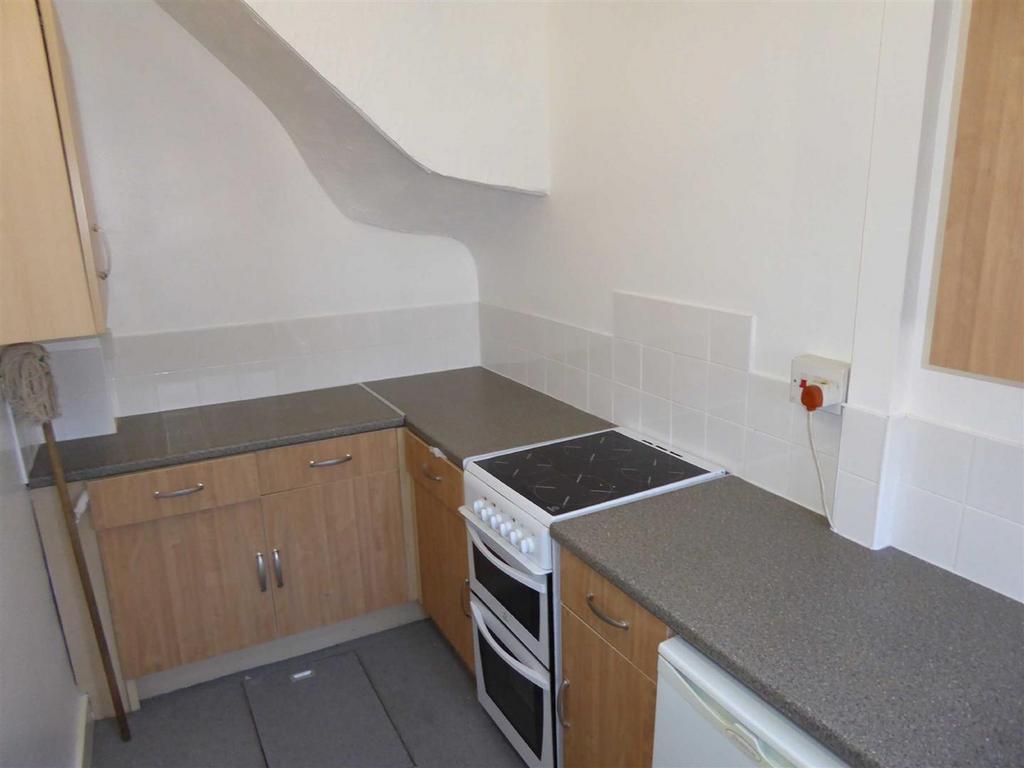 Fitted Kitchen:
