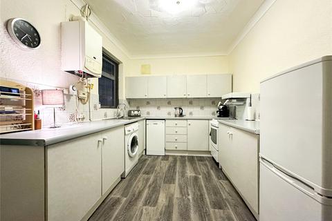 2 bedroom bungalow for sale, Leslie Road, Gillingham, Kent, ME7