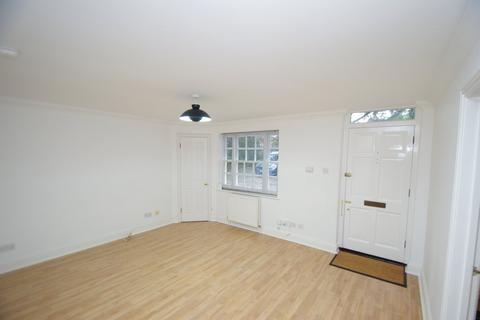 2 bedroom ground floor flat to rent, Mulberry Close, WATFORD, WD17