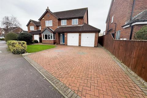 4 bedroom detached house for sale, Cheltenham Way, Cleethorpes, N.E. Lincs, DN35 0UG