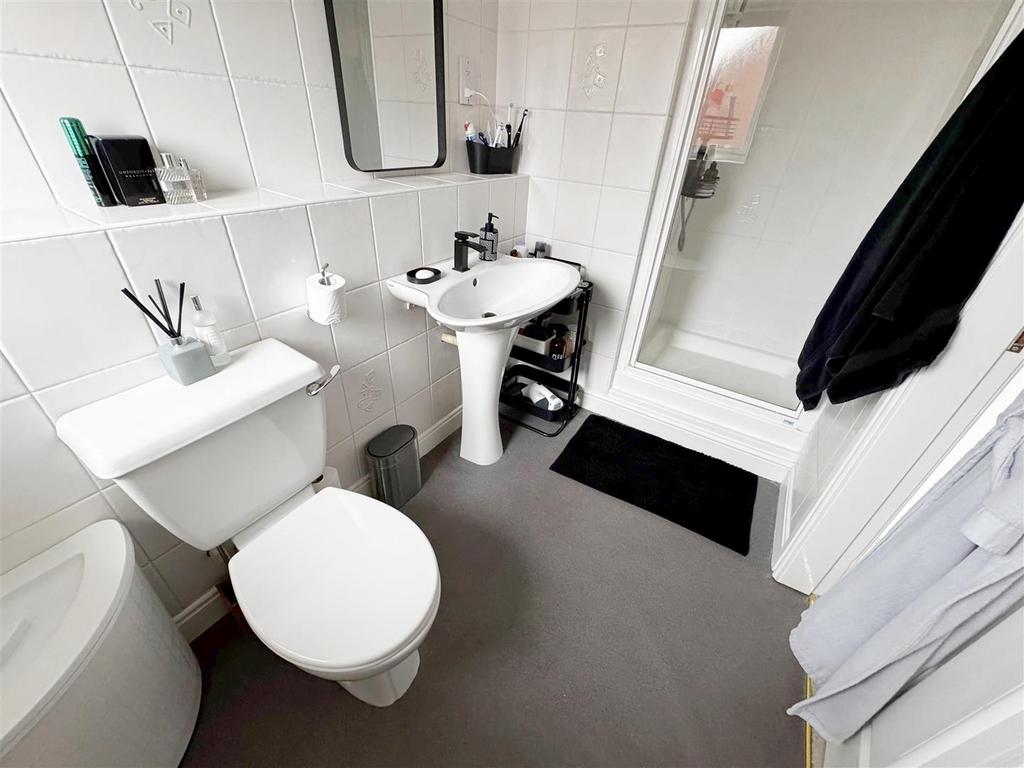 Ensuite