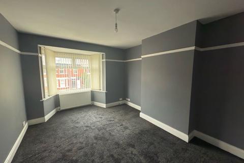 3 bedroom apartment to rent, Rothbury Terrace, Newcastle upon Tyne