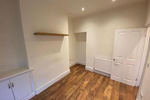 2 bedroom house to rent, Camborne Street, Fallowfield, Manchester