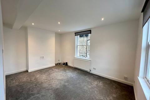 1 bedroom flat to rent, South Hawksworth Street, Ilkley, West Yorkshire, UK, LS29