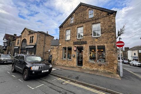 1 bedroom flat to rent, South Hawksworth Street, Ilkley, West Yorkshire, UK, LS29