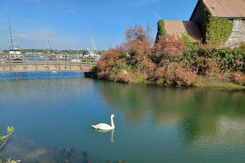 3 bedroom end of terrace house for sale, Yar Quay, St. Helens, PO33 1XL