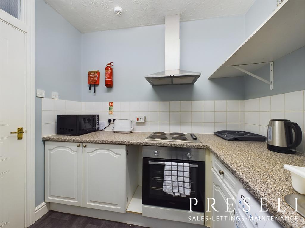 Cam02375 g0 pr0009 still013