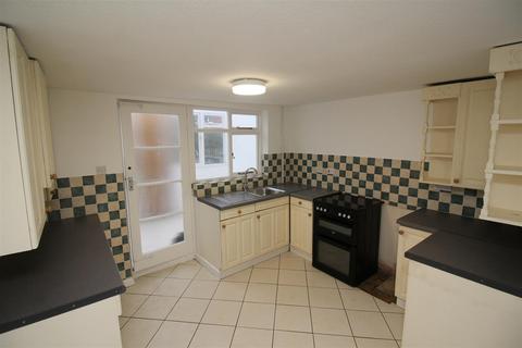 2 bedroom flat to rent, Grundisburgh