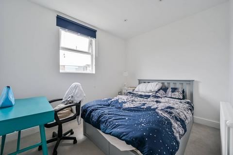 2 bedroom flat for sale, Southwell Road, Brixton, London, SE5