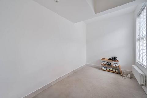 2 bedroom flat for sale, Southwell Road, Brixton, London, SE5