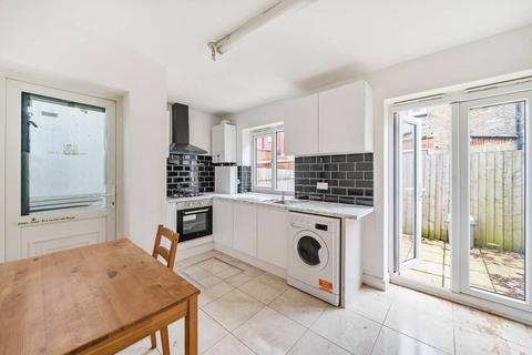 6 bedroom terraced house to rent, Longmead Road, Tooting, London, SW17