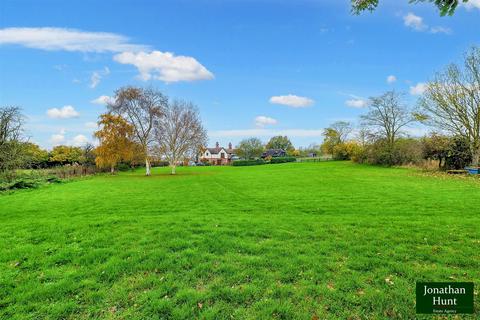 4 bedroom detached house for sale, Warren Lane, Buntingford SG9