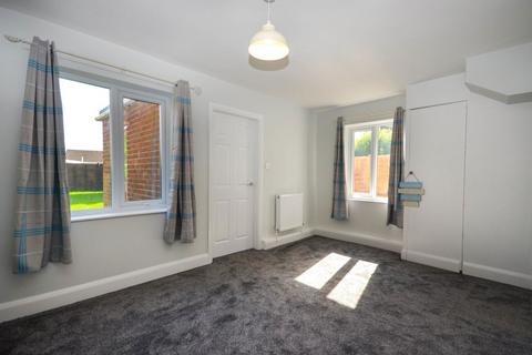 3 bedroom semi-detached house to rent, Tollfield Road, Boston, Lincolnshire