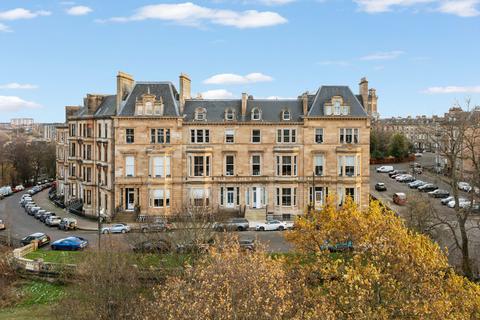 3 bedroom flat for sale, Park Terrace, Flat 1, Park District, Glasgow, G3 6BY